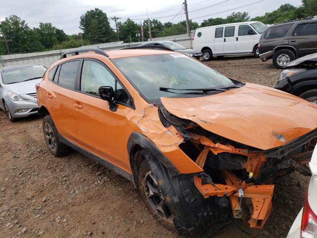 JF2GTABC4JH239171 - 2018 SUBARU CROSSTREK ORANGE photo 1