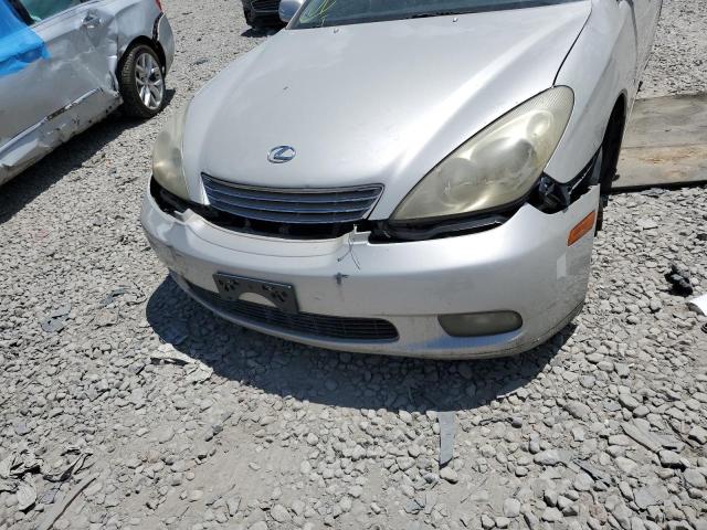 JTHBF30G725005674 - 2002 LEXUS ES 300 CREAM photo 9