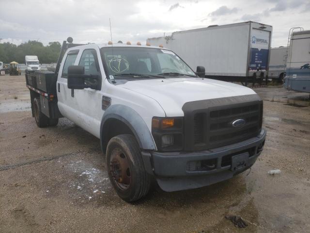 1FDAW5GR2AEA57546 - 2010 FORD F550 SUPER WHITE photo 1