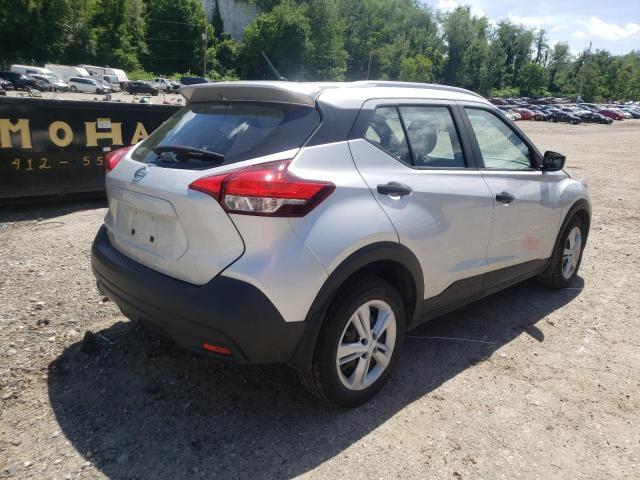 3N1CP5CU0JL529640 - 2018 NISSAN KICKS S SILVER photo 4