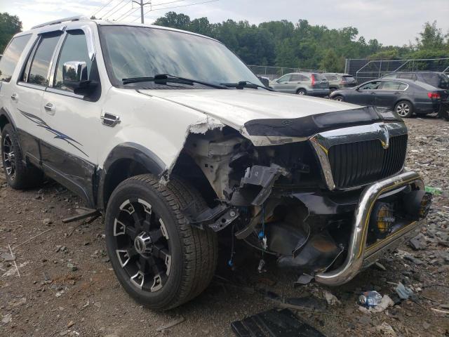 5LMFU28R03LJ01421 - 2003 LINCOLN NAVIGATOR  照片 9