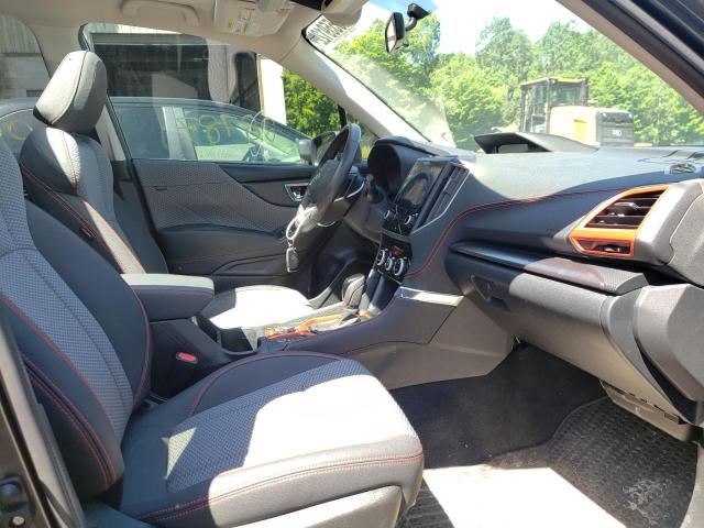 JF2SKEKC1KH454044 - 2019 SUBARU FORESTER S GRAY photo 5