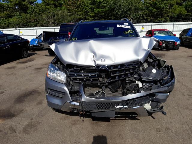 4JGDA5HB2FA586913 - 2015 MERCEDES-BENZ ML 350 4MA GRAY photo 9