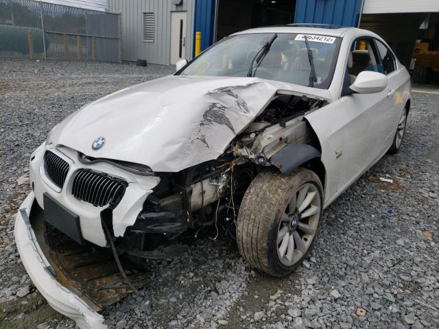 WBAKF9C5XDE672527 - 2013 BMW 335 XI WHITE photo 9