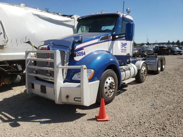 1XKYD49XXLJ343738 - 2020 KENWORTH CONSTRUCTI BLUE photo 2