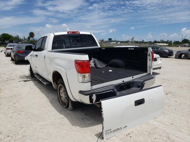 5TFRY5F11BX105329 - 2011 TOYOTA TUNDRA DOU WHITE photo 3