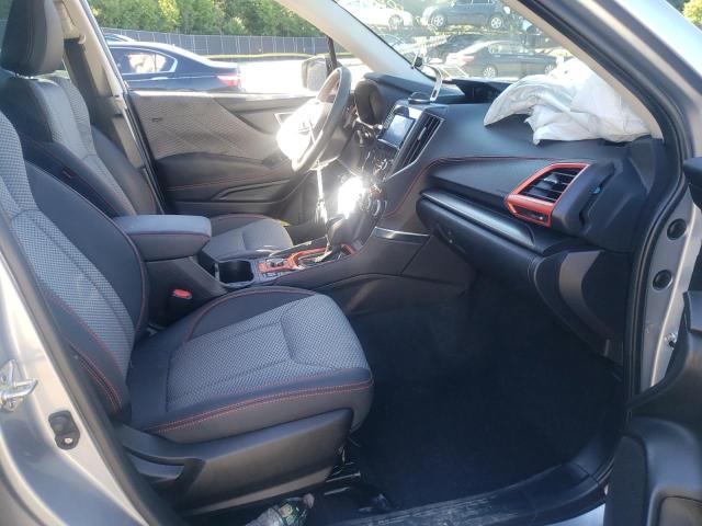 JF2SKALC0MH474747 - 2021 SUBARU FORESTER S SILVER photo 5