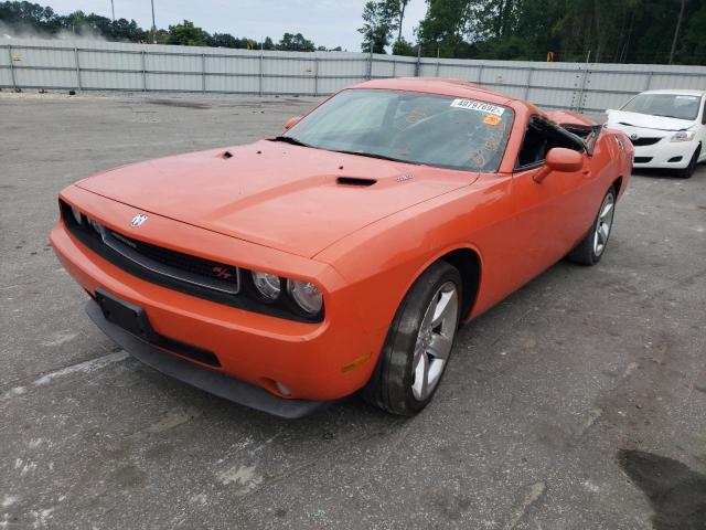 2B3LJ54T69H546551 - 2009 DODGE CHALLENGER ORANGE photo 2