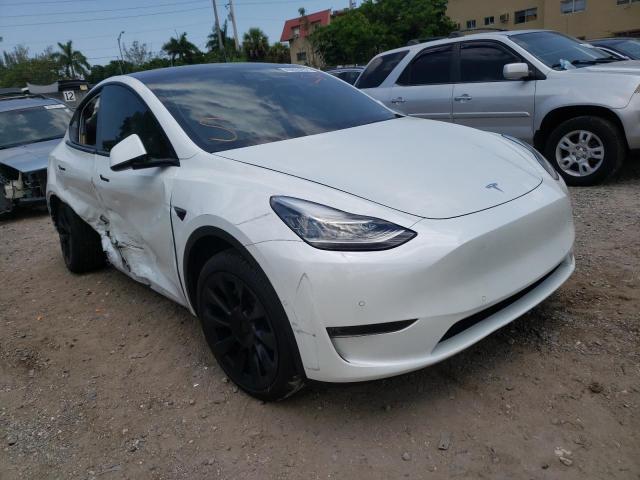 5YJYGDEEXMF081039 - 2021 TESLA MODEL Y Blanc photo 1