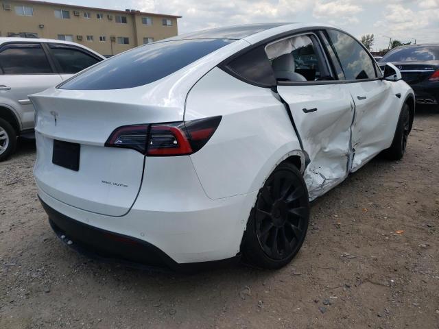5YJYGDEEXMF081039 - 2021 TESLA MODEL Y Blanc photo 4