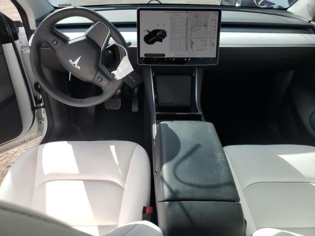 5YJYGDEEXMF081039 - 2021 TESLA MODEL Y Blanc photo 9