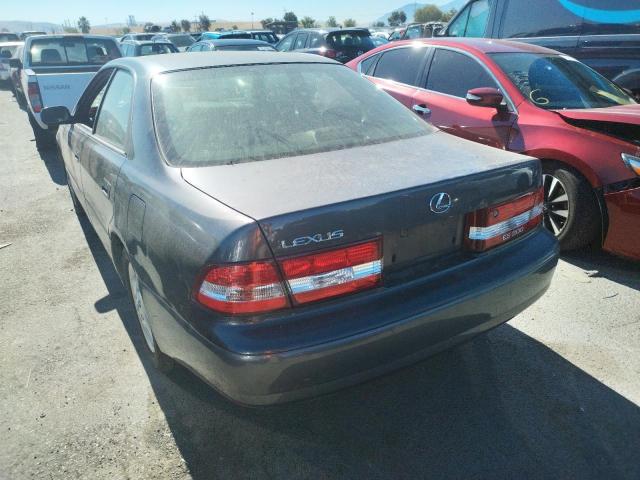 JT8BF28G8Y0247510 - 2000 LEXUS ES 300 GRAY photo 3