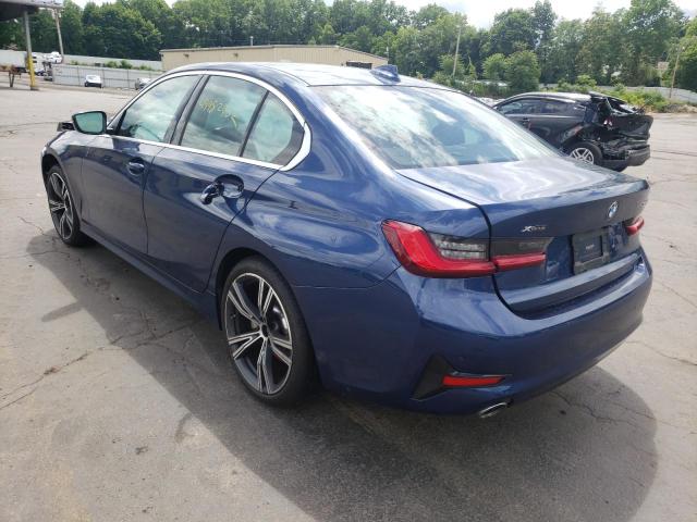 3MW5R7J0XM8C22153 - 2021 BMW 330XI BLUE photo 3