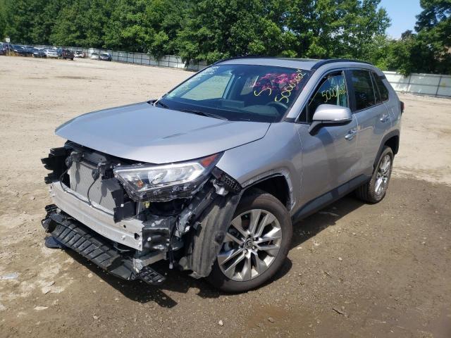 2T3A1RFV8MC254891 - 2021 TOYOTA RAV4 XLE P SILVER photo 2