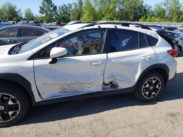 JF2GTABC7JH232196 - 2018 SUBARU CROSSTREK WHITE photo 9