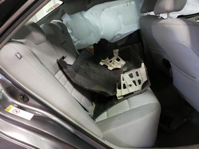 4T4BF1FK9FR516429 - 2015 TOYOTA CAMRY LE GRAY photo 6
