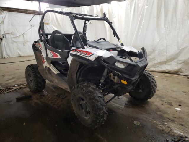 3NSVBA876KH489549 - 2019 POLARIS RZR S 900 WHITE photo 1