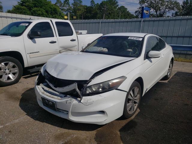 1HGCS1B39CA012281 - 2012 HONDA ACCORD LX WHITE photo 2