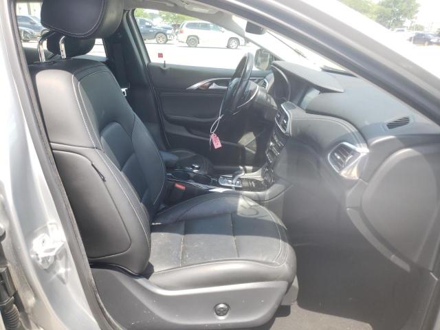 SJKCH5CR1HA019382 - 2017 INFINITI QX30 BASE  photo 5