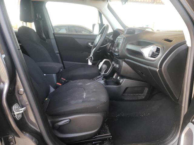 ZACNJAAB4KPK17666 - 2019 JEEP RENEGADE S GRAY photo 5