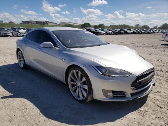 5YJSA1DP6DFP06299 - 2013 TESLA MODEL S Gümüş foto 1