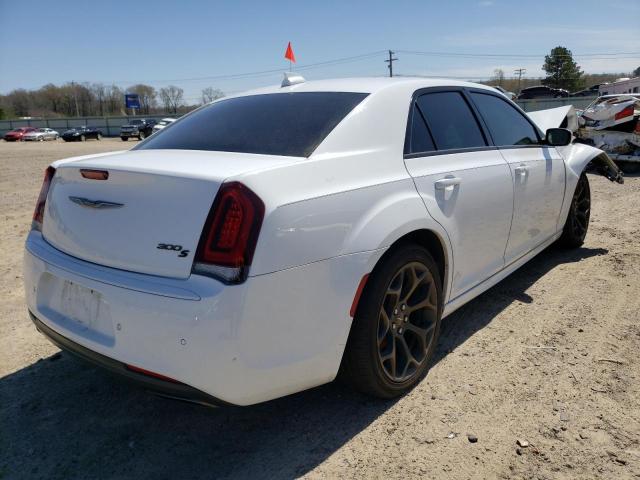 2C3CCABG2HH612698 - 2017 CHRYSLER 300 S WHITE photo 4