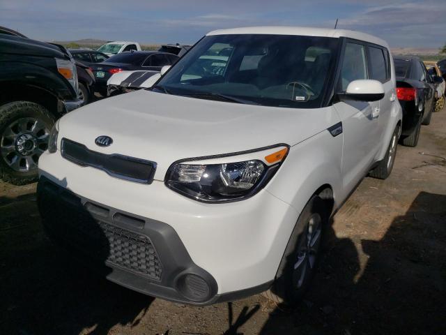 KNDJN2A23G7319413 - 2016 KIA SOUL WHITE photo 2