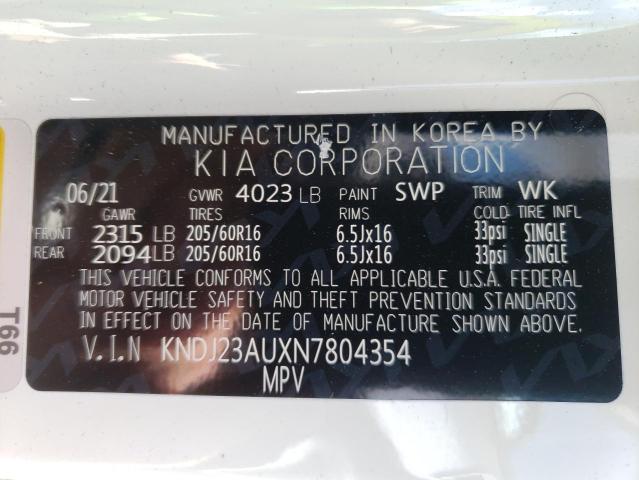 KNDJ23AUXN7804354 - 2022 KIA SOUL LX WHITE photo 10