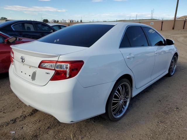 4T1BF1FKXCU173880 - 2012 TOYOTA CAMRY BASE WHITE photo 4