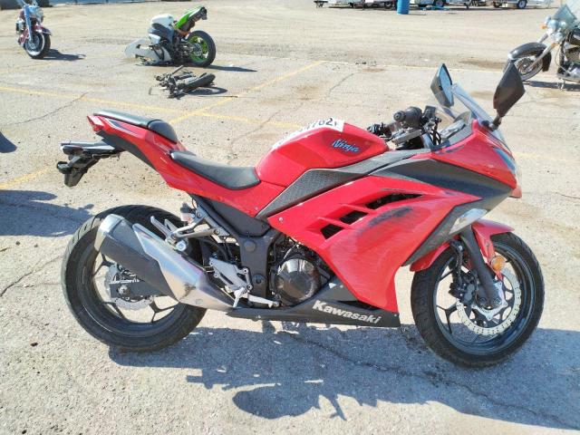 JKAEX8B12GDA32650 - 2016 KAWASAKI EX300 B RED photo 9