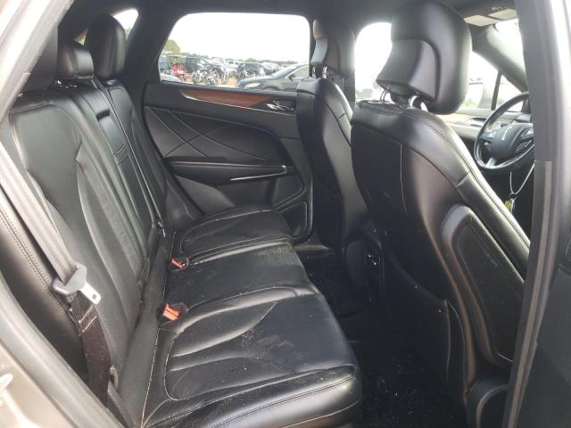 5LMCJ2C98HUL21684 - 2017 LINCOLN MKC SELECT 灰色 照片 6