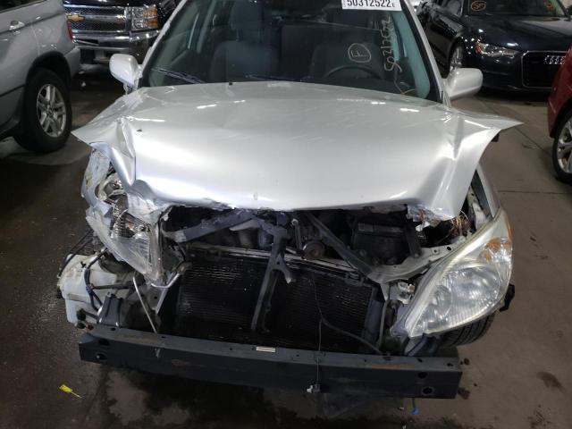 2T1KR32E53C064733 - 2003 TOYOTA MATRIX SILVER photo 7