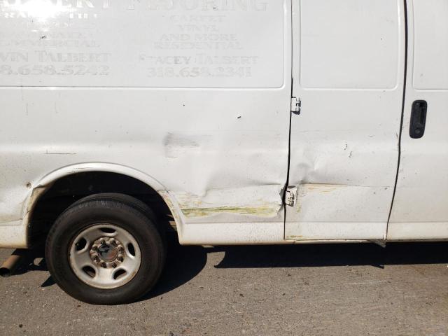 1GCWGGFA2B1129272 - 2011 CHEVROLET EXPRESS WHITE photo 9