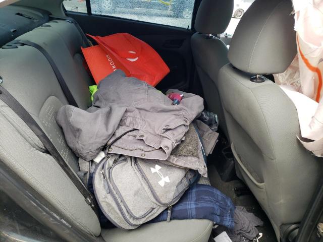 1G1JA5SH2G4140631 - 2016 CHEVROLET SONIC LS GRAY photo 6