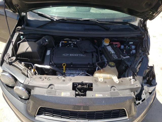 1G1JA5SH2G4140631 - 2016 CHEVROLET SONIC LS GRAY photo 7