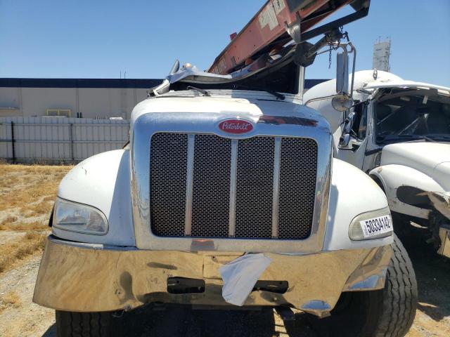 2NP3LJ0X9GM343676 - 2016 PETERBILT 348 WHITE photo 7