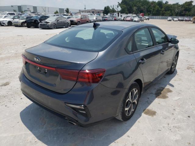 3KPF24AD4ME355165 - 2021 KIA FORTE FE GRAY photo 4