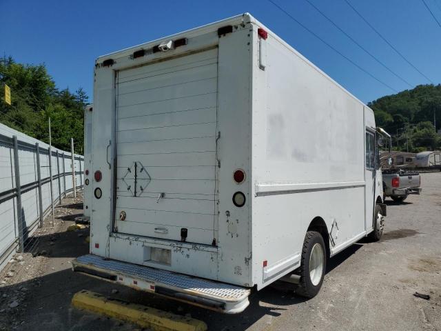 4UZAANBW76CW06916 - 2006 FREIGHTLINER CHASSIS M WHITE photo 4