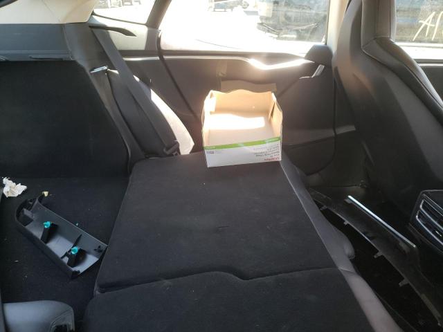 5YJSA1CN1DFP26444 - 2013 TESLA MODEL S Մոխրագույն լուսանկար 6