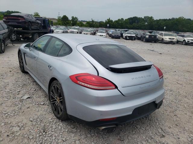 WP0AA2A70GL001120 - 2016 PORSCHE PANAMERA 2 SILVER photo 3