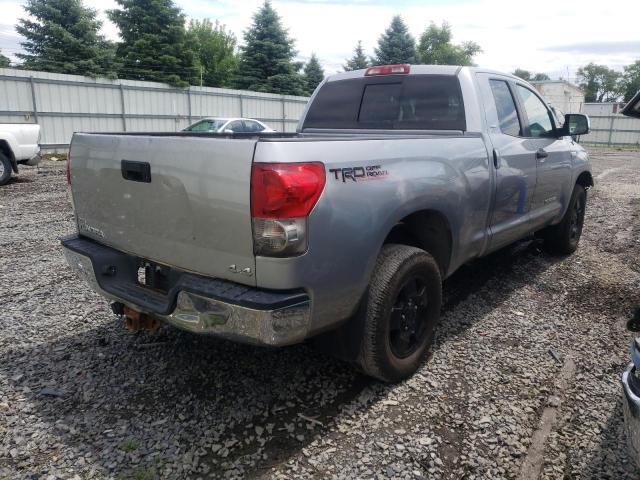 5TFBV54127X015532 - 2007 TOYOTA TUNDRA DOU SILVER photo 4