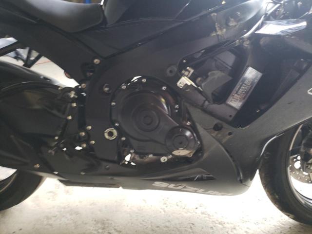 JS1GR7MA0L7100282 - 2020 SUZUKI GSX-R750 BLACK photo 7