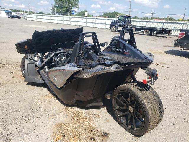 57XAARFA1H8121775 - 2017 POLARIS SLINGSHOT BLACK photo 3