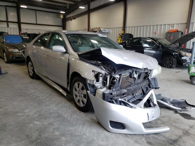 4T1BF3EK4AU091637 - 2010 TOYOTA CAMRY BASE SILVER photo 1