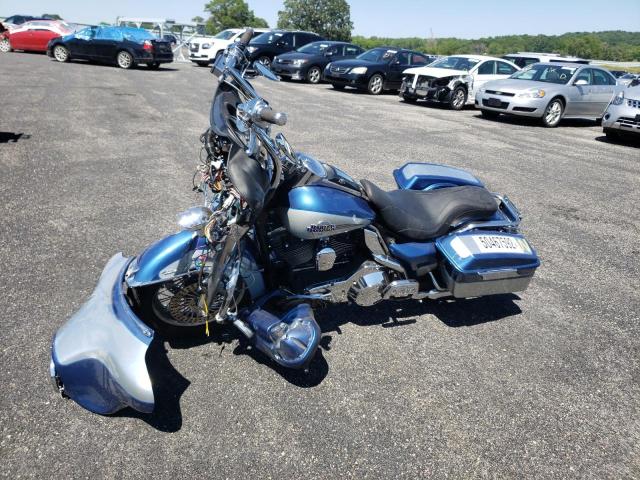 1HD1FCW165Y603420 - 2005 HARLEY-DAVIDSON FLHTCUI 蓝色 照片 2