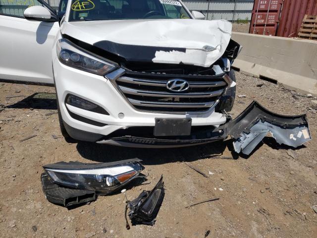 KM8J33A24JU641784 - 2018 HYUNDAI TUCSON VAL WHITE photo 9