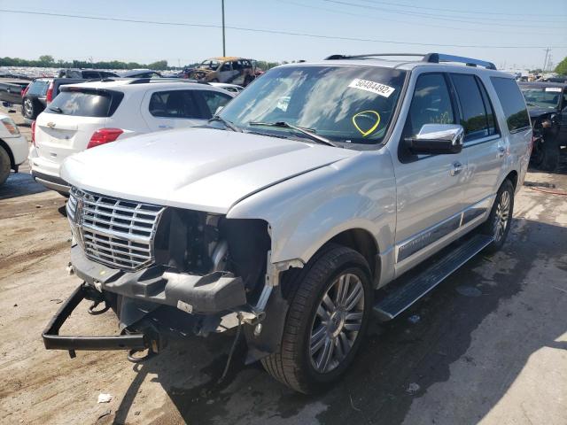 5LMJJ2J5XAEJ03611 - 2010 LINCOLN NAVIGATOR SILVER photo 2