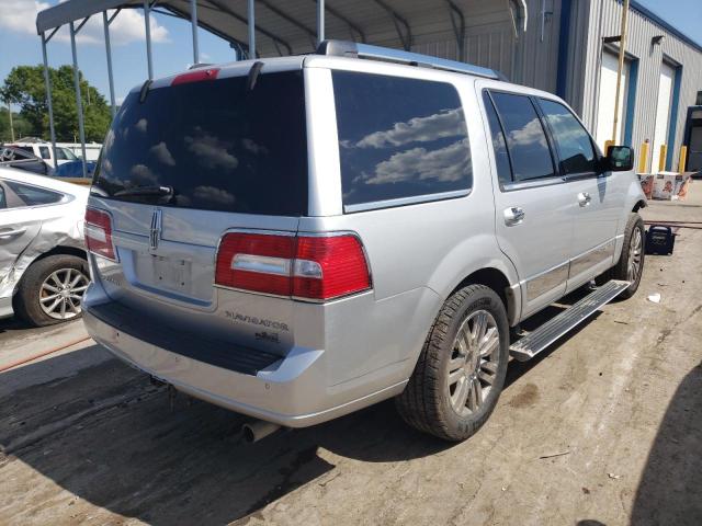 5LMJJ2J5XAEJ03611 - 2010 LINCOLN NAVIGATOR SILVER photo 4