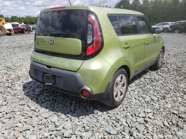 KNDJN2A25F7762452 - 2015 KIA SOUL GREEN photo 4