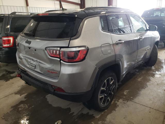 3C4NJDDB7KT776136 - 2019 JEEP COMPASS TR GRAY photo 4